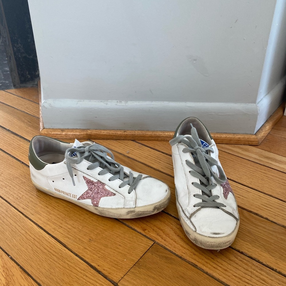 Golden Goose Women’s Sneaker